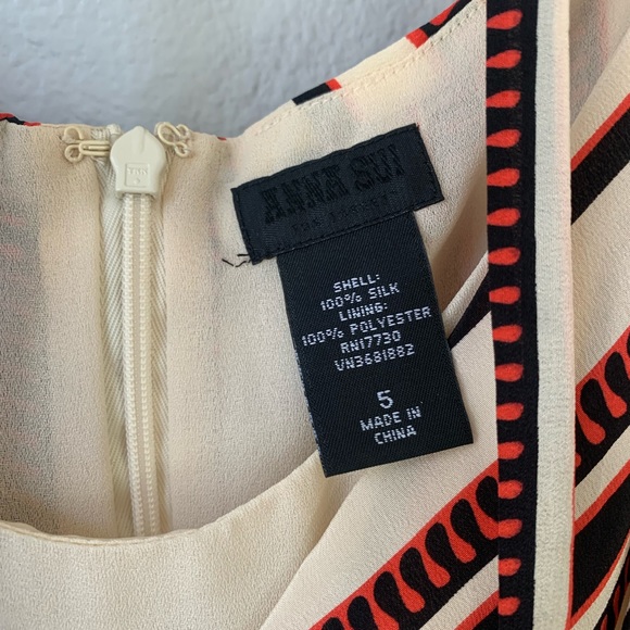 Anna Sui Silk Dress, size 5, worn once for photoshoot - Picture 4 of 4